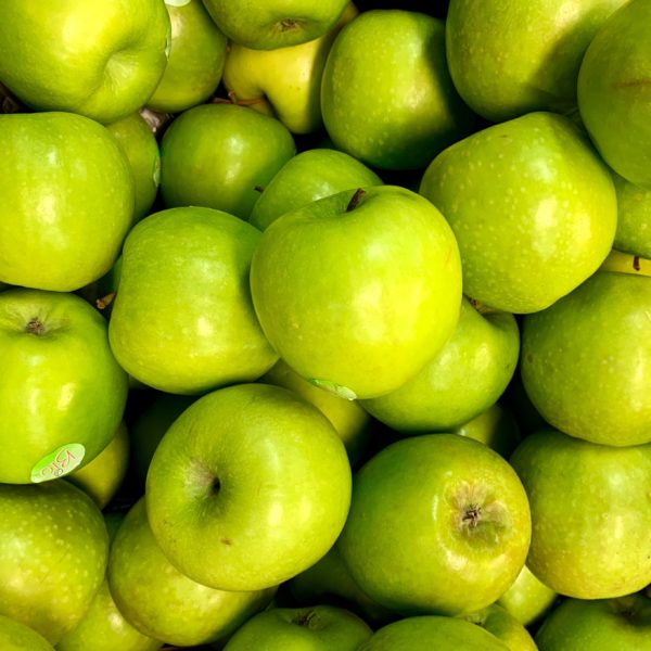 pile of green apples